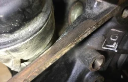 Двигатель без навесного для Opel Astra 2015 года на фотографиях