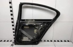 Дверь задняя правая для BMW 5er 2023 года на фотографиях