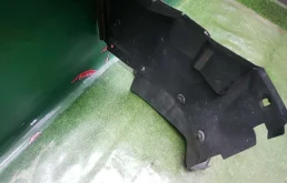 Подкрылок передний правый для Mercedes-Benz S class 1996 года на фотографиях