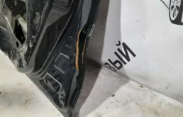 Дверь передняя правая для Toyota Avensis 2018 года на фотографиях