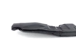 Шумоизоляция двери задняя правая для Renault Arkana 2021 года на фотографиях