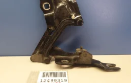 Петля капота правая для BMW X3 2010 года на фотографиях