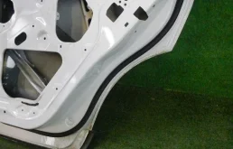 Дверь задняя правая для BMW X3 2010 года на фотографиях