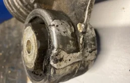 Редуктор переднего моста для Volkswagen Touareg 2002 года на фотографиях