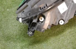 Фара левая для Mercedes-Benz S class 2017 года на фотографиях