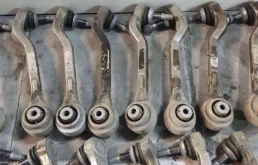 Рычаг передний левый нижний для BMW 3er на фотографиях