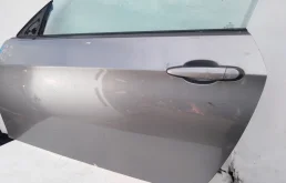 Дверь передняя левая для BMW 3er 2006 года на фотографиях