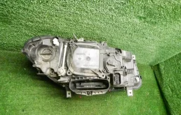 Фара левая для BMW 5er 2015 года на фотографиях