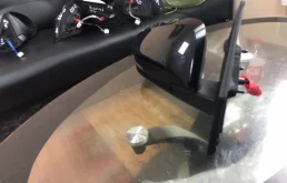 Зеркало боковое правое для Toyota RAV4 2014 года на фотографиях