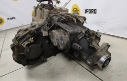 Раздатка для Mitsubishi Pajero 2001 года на фотографиях