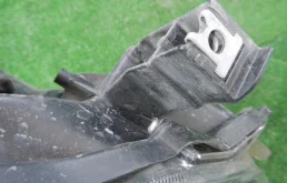 Фара левая для Toyota Land Cruiser 2014 года на фотографиях