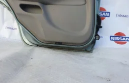Двери для Nissan Almera 2002 года на фотографиях