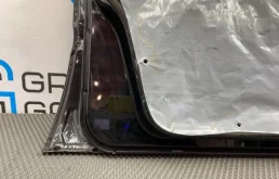 Дверь передняя левая для Mercedes-Benz C class 1996 года на фотографиях