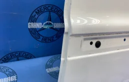 Двери для Mercedes-Benz M class 1999 года на фотографиях