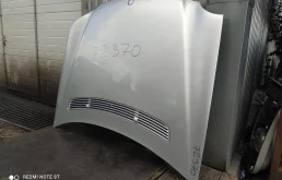 Капот для Mercedes-Benz C class 2002 года на фотографиях