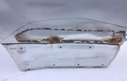 Дверь задняя правая для Suzuki Grand Vitara 2016 года на фотографиях