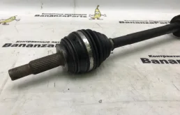 Привод передний правый для Toyota Avensis 2004 года на фотографиях