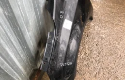 Крылья для Toyota Avensis 2013 года на фотографиях