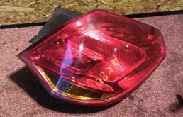 Фонарь правый для Opel Astra 2016 года на фотографиях