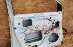 Дверь передняя левая для Lexus RX 2006 года на фотографиях