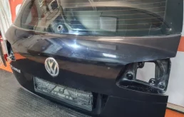 Дверь багажника для Volkswagen Touareg 2018 года на фотографиях