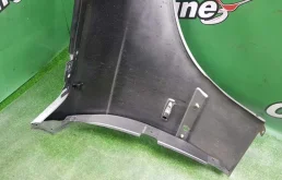 Крыло левое для BMW 5er 2002 года на фотографиях