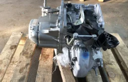 МКПП для Peugeot Partner Tepee 2008 года на фотографиях