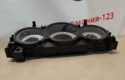 Приборная панель для Mercedes-Benz C class 2009 года на фотографиях