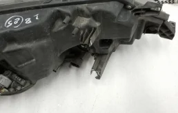 Фара ксенон левая для Nissan X-Trail 2017 года на фотографиях