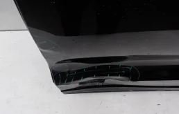 Двери для Audi Q8 на фотографиях