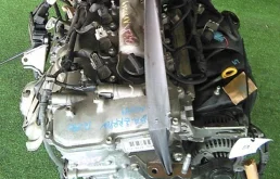 Блок цилиндров для Toyota Avensis 2008 года на фотографиях