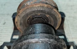 Карданный вал задний для Volkswagen Touareg 2004 года на фотографиях