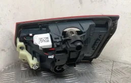 Фонарь внутренний левый для BMW 3er 2012 года на фотографиях