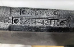 Абсорбер переднего бампера для Toyota RAV4 2016 года на фотографиях