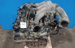 Двигатель без навесного для Nissan Teana 2004 года на фотографиях