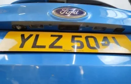 Дверь багажника для Ford Kuga 2012 года на фотографиях