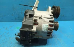 Генератор для Nissan X-Trail 2018 года на фотографиях