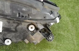 Фара правая для Mercedes-Benz S class 2018 года на фотографиях