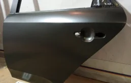 Дверь задняя левая для Kia Cerato 2010 года на фотографиях