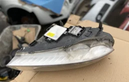 Фара правая для Volvo S80 2014 года на фотографиях