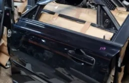 Дверь передняя левая для Volvo S40 2012 года на фотографиях