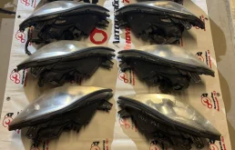 Фара правая для Nissan Teana 2006 года на фотографиях