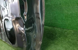 Дверь передняя левая для Toyota Land Cruiser 2012 года на фотографиях