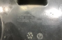 Подкрылок передний правый для Mercedes-Benz M class 2012 года на фотографиях