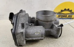 Дроссельная заслонка для Ford Focus 2005 года на фотографиях