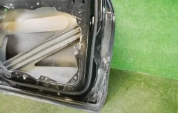 Дверь передняя левая для Volkswagen Touareg 2014 года на фотографиях