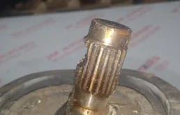 Рулевая рейка для Audi A4 1998 года на фотографиях