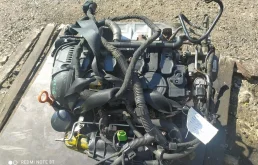 Двигатель без навесного для Volkswagen Tiguan 2016 года на фотографиях