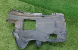 Подкрылок передний правый для BMW X3 2023 года на фотографиях