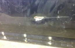 Дверь передняя правая для Land Rover Discovery 2008 года на фотографиях